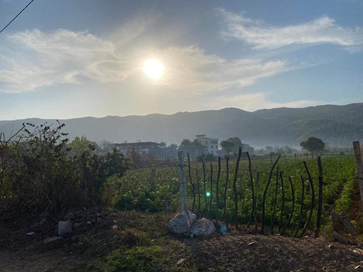The Natural View פושקאר מראה חיצוני תמונה