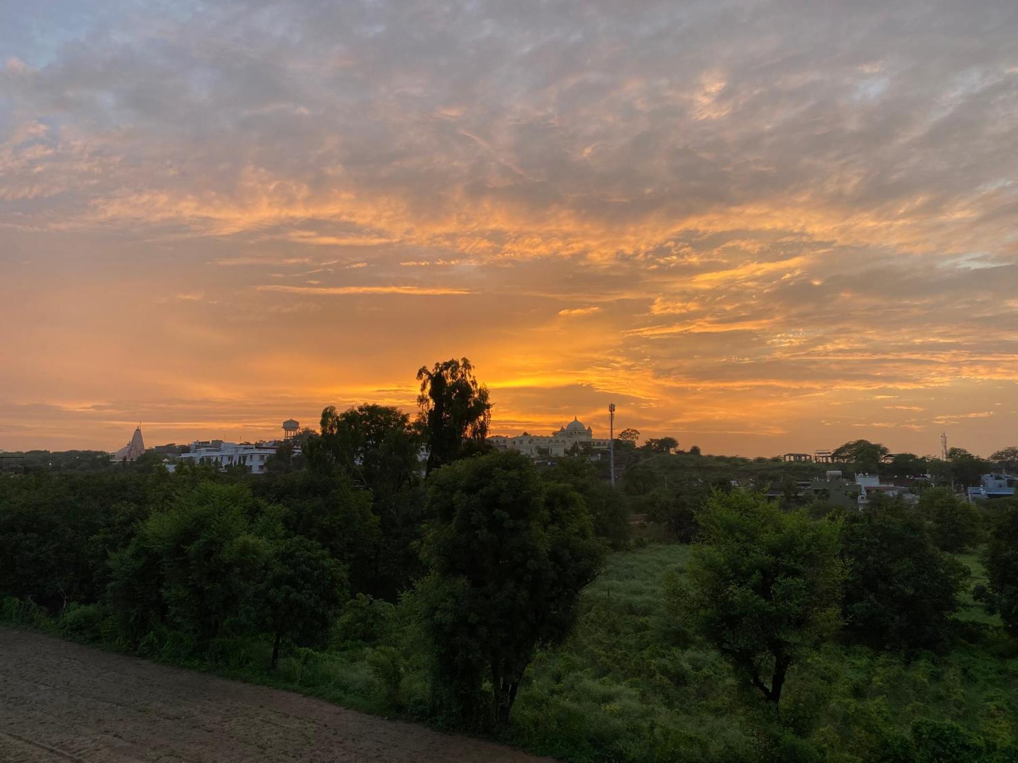 The Natural View פושקאר מראה חיצוני תמונה