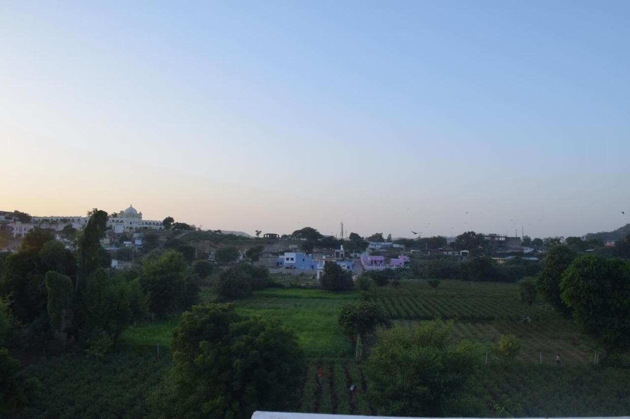 The Natural View פושקאר מראה חיצוני תמונה